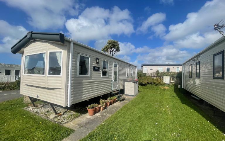 Exterior photo of Pitch 27a