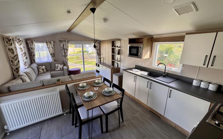 2023 Atlas Sahara Living