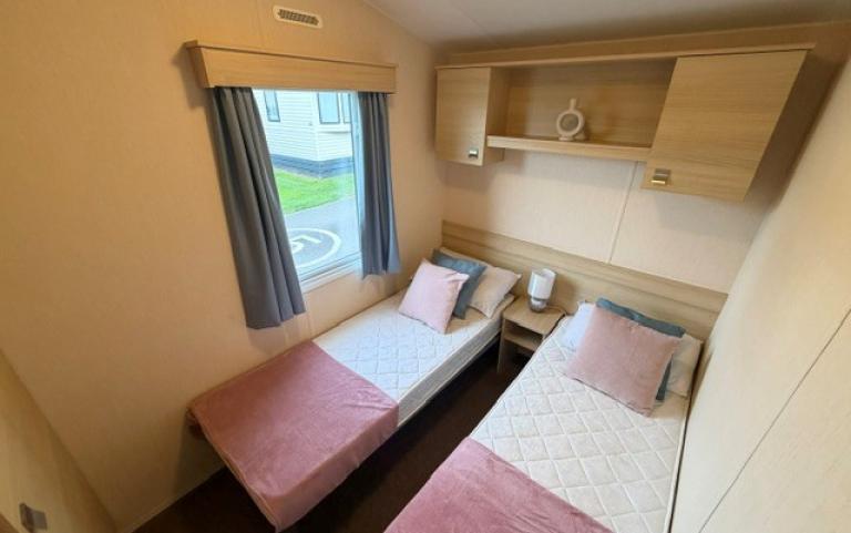 Pitch 67 Twin Bed