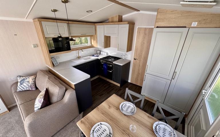 2025 Swift Bordeaux Dining and Kitchen