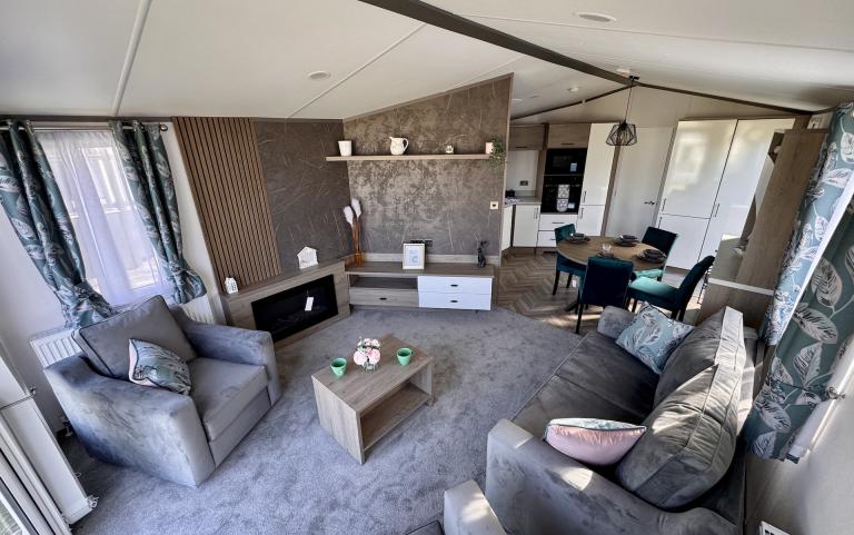 2023 Atlas Status Living Area